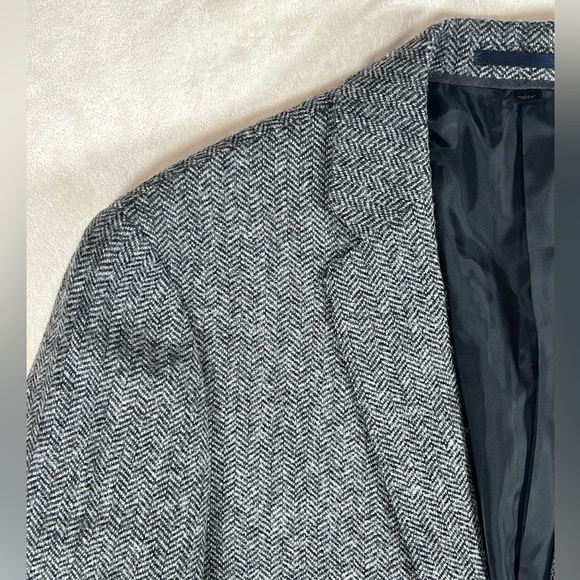 J. Crew Ludlow 38R British Moon Herringbone Classic Gray Brown Blazer - Picture 4 of 13